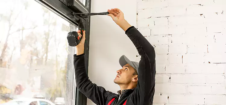 Why Choose Us for Your Door Closer Needs in Casas Adobes