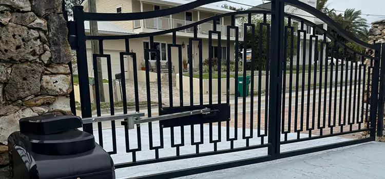 Swing Gate Opener with Keypad Casas Adobes